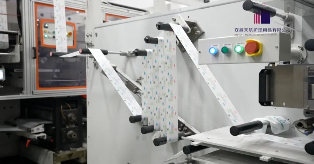High-speed baby diaper production line at Tianzheng factory
